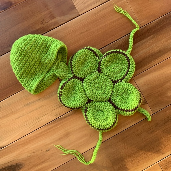 Baby Turtle Crochet Costume - Picture 3 of 3